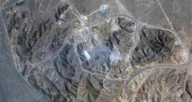 To Πεντάγωνο βλέπει περιορισμένη ζημιά στις πυρηνικές εγκαταστάσεις του Ιράν -Ο Τραμπ επιμένει ότι «αφανίστηκαν»