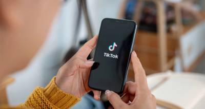 &Tau;&omicron; &nu;&alpha; &beta;&lambda;έ&pi;&epsilon;&iota;&sigmaf; &sigma;&upsilon;&nu;έ&chi;&epsilon;&iota;&alpha; &beta;ί&nu;&tau;&epsilon;&omicron; &sigma;&tau;&omicron; TikTok &mu;&pi;&omicron;&rho;&epsilon;ί &nu;&alpha; &pi;&rho;&omicron;&kappa;&alpha;&lambda;έ&sigma;&epsilon;&iota; &sigma;ή&psi;&eta; &epsilon;&gamma;&kappa;&epsilon;&phi;ά&lambda;&omicron;&upsilon; - &Tau;&iota; έ&delta;&epsilon;&iota;&xi;&epsilon; &eta; &mu;&epsilon;&gamma;&alpha;&lambda;ύ&tau;&epsilon;&rho;&eta; έ&rho;&epsilon;&upsilon;&nu;&alpha; &gamma;&iota;&alpha; &tau;&alpha; social media