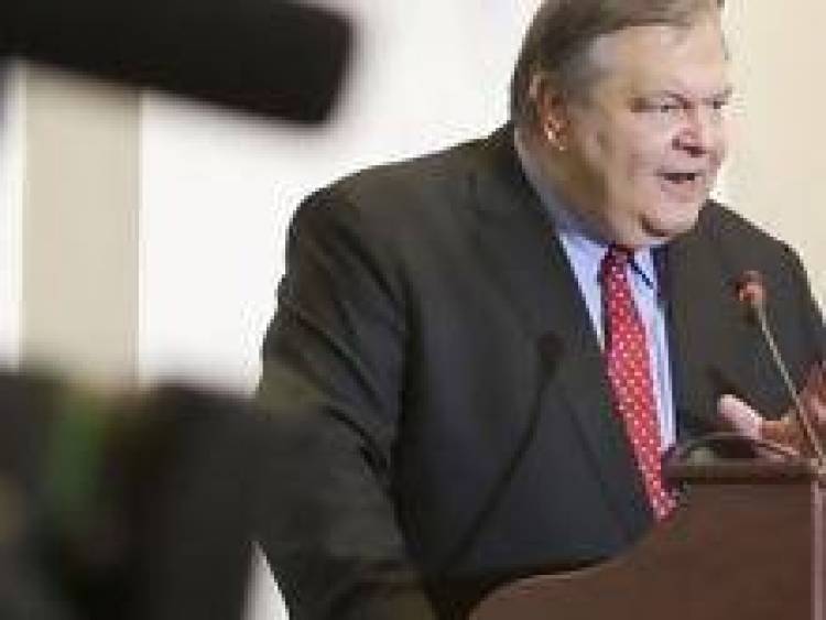 Στο νοσοκομείο για εξετάσεις ο Ε. Βενιζέλος