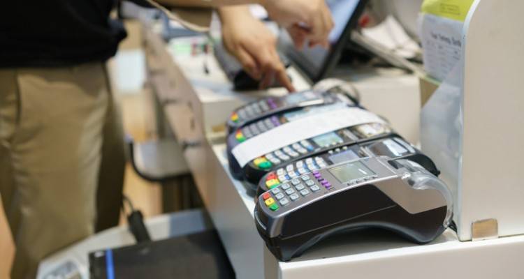 &Pi;&alpha;&rho;&alpha;&mu;έ&nu;&epsilon;&iota; &eta; &upsilon;&pi;&omicron;&chi;&rho;έ&omega;&sigma;&eta; &gamma;&iota;&alpha; &eta;&lambda;&epsilon;&kappa;&tau;&rho;&omicron;&nu;&iota;&kappa;έ&sigmaf; &alpha;&pi;&omicron;&delta;&epsilon;ί&xi;&epsilon;&iota;&sigmaf;, &sigma;&tau;&omicron; 30% &tau;&omicron;&upsilon; &epsilon;&iota;&sigma;&omicron;&delta;ή&mu;&alpha;&tau;&omicron;&sigmaf; | &Alpha;&nu;&alpha;&lambda;&upsilon;&tau;&iota;&kappa;έ&sigmaf; &omicron;&delta;&eta;&gamma;ί&epsilon;&sigmaf;
