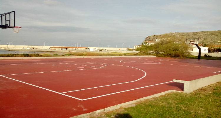 &Alpha;&pi;&omicron;&kappa;&alpha;&tau;&alpha;&sigma;&tau;ά&theta;&eta;&kappa;&epsilon; &tau;&omicron; &gamma;ή&pi;&epsilon;&delta;&omicron; &mu;&pi;ά&sigma;&kappa;&epsilon;&tau; &sigma;&tau;&omicron;&nu; Ά&gamma;&iota;&omicron; &Epsilon;&upsilon;&sigma;&tau;&rho;ά&tau;&iota;&omicron; (photos)