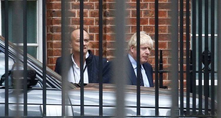 &Beta;&rho;&epsilon;&tau;&alpha;&nu;ί&alpha; : &Sigma;&tau;&eta;&nu; &alpha;&nu;&tau;&epsilon;&pi;ί&theta;&epsilon;&sigma;&eta; &eta; &kappa;&upsilon;&beta;έ&rho;&nu;&eta;&sigma;&eta; &mu;&epsilon;&tau;ά &tau;&omicron;&upsilon;&sigmaf; &iota;&sigma;&chi;&upsilon;&rho;&iota;&sigma;&mu;&omicron;ύ&sigmaf; &tau;&omicron;&upsilon; &Nu;&tau;ό&mu;&iota;&nu;&iota;&kappa; &Kappa;ά&mu;&iota;&nu;&gamma;&kappa;&sigmaf; &kappa;&alpha;&tau;ά &tau;&omicron;&upsilon; &Mu;&pi;ό&rho;&iota;&sigmaf; &Tau;&zeta;ό&nu;&sigma;&omicron;&nu;