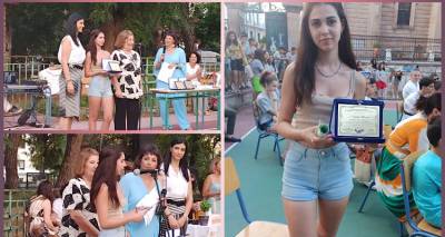 &Sigma;&tau;&eta; &mu;&alpha;&theta;ή&tau;&rho;&iota;&alpha; &tau;&omicron;&upsilon; &Gamma;&upsilon;&mu;&nu;&alpha;&sigma;ί&omicron;&upsilon; &Lambda;&iota;&beta;&alpha;&delta;&omicron;&chi;&omega;&rho;ί&omicron;&upsilon; &Kappa;ά&tau;&iota;&alpha; &Mu;&alpha;&rho;&tau;&sigma;ά&kappa;&eta; &tau;&omicron; 1&omicron; &Beta;&rho;&alpha;&beta;&epsilon;ί&omicron; &Pi;&omicron;ί&eta;&sigma;&eta;&sigmaf; &sigma;&epsilon; &delta;&iota;&alpha;&gamma;&omega;&nu;&iota;&sigma;&mu;ό &tau;&eta;&sigmaf;  &Lambda;έ&sigma;&beta;&omicron;&upsilon;