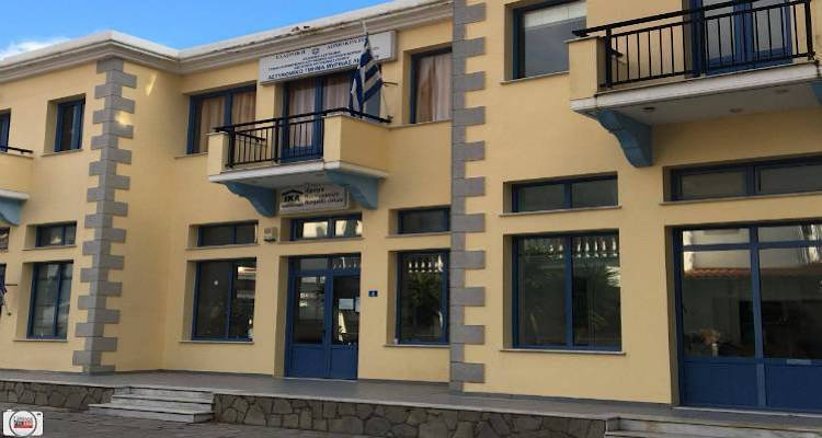 &Sigma;&tau;&eta; &Lambda;ή&mu;&nu;&omicron; &eta; &Upsilon;&gamma;&epsilon;&iota;&omicron;&nu;&omicron;&mu;&iota;&kappa;ή &Epsilon;&pi;&iota;&tau;&rho;&omicron;&pi;ή &Kappa;.&Epsilon;.&Pi;.&Alpha;: 43 &pi;&epsilon;&rho;&iota;&sigma;&tau;&alpha;&tau;&iota;&kappa;ά &sigma;&epsilon; &delta;ύ&omicron; &eta;&mu;έ&rho;&epsilon;&sigmaf;, &mu;&epsilon; &kappa;&alpha;&tau;&rsquo; &omicron;ί&kappa;&omicron;&nu; &epsilon;&pi;&iota;&sigma;&kappa;έ&psi;&epsilon;&iota;&sigmaf;