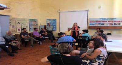 &Epsilon;&kappa;&delta;ή&lambda;&omega;&sigma;&eta; &gamma;&iota;&alpha; &tau;&eta;&nu; &Pi;&alpha;&gamma;&kappa;ό&sigma;&mu;&iota;&alpha; &Eta;&mu;έ&rho;&alpha; &Pi;&epsilon;&rho;&iota;&beta;ά&lambda;&lambda;&omicron;&nu;&tau;&omicron;&sigmaf;  &sigma;&tau;&omicron; &Kappa;έ&nu;&tau;&rho;&omicron; &Pi;&epsilon;&rho;&iota;&beta;&alpha;&lambda;&lambda;&omicron;&nu;&tau;&iota;&kappa;ή&sigmaf; &Epsilon;&nu;&eta;&mu;έ&rho;&omega;&sigma;&eta;&sigmaf; &Kappa;&alpha;&lambda;&lambda;&iota;ό&pi;&eta;&sigmaf;