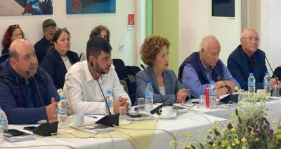 &laquo;&Iota;&sigma;&tau;&omicron;&rho;&iota;&kappa;ή&raquo; &chi;&alpha;&rho;&alpha;&kappa;&tau;ή&rho;&iota;&sigma;&epsilon; &eta; &Pi;&epsilon;&rho;&iota;&phi;έ&rho;&epsilon;&iota;&alpha; &tau;&eta; &sigma;&upsilon;&nu;&epsilon;&delta;&rho;ί&alpha;&sigma;&eta; &sigma;&tau;&omicron;&upsilon;&sigmaf; &Phi;&omicron;ύ&rho;&nu;&omicron;&upsilon;&sigmaf;