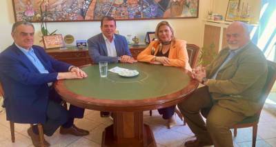 &Lambda;ή&mu;&nu;&omicron;&sigmaf;: &Sigma;&upsilon;&nu;ά&nu;&tau;&eta;&sigma;&eta; &Kappa;&alpha;&iota;&rho;ί&delta;&eta; &ndash; &Gamma;&epsilon;ώ&rho;&gamma;&alpha; | Ό&sigma;&alpha; &tau;έ&theta;&eta;&kappa;&alpha;&nu; &laquo;&epsilon;&pi;&iota; &tau;ά&pi;&eta;&tau;&omicron;&sigmaf;&raquo;