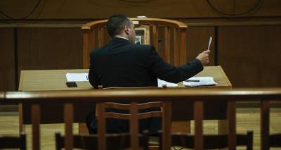 &Epsilon;&kappa;&tau;ό&sigmaf; &epsilon;&kappa;&lambda;&omicron;&gamma;ώ&nu; &tau;&omicron; &kappa;ό&mu;&mu;&alpha; &tau;&omicron;&upsilon; &Eta;&lambda;ί&alpha; &Kappa;&alpha;&sigma;&iota;&delta;&iota;ά&rho;&eta; &ndash; &Mu;έ&sigma;&alpha; &tau;&omicron; &laquo;EAN&raquo;