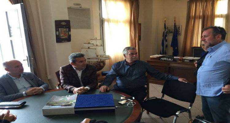 &Sigma;&tau;&eta; &Lambda;ή&mu;&nu;&omicron; &Delta;ή&mu;&alpha;&rho;&chi;&omicron;&iota; &alpha;&pi;ό &tau;&eta;&nu; &Tau;&omicron;&upsilon;&rho;&kappa;ί&alpha; (photos)