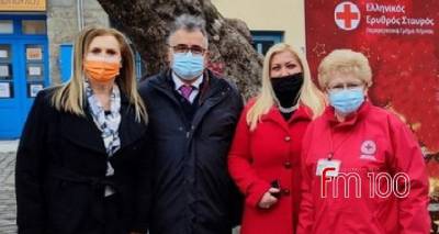 &Kappa;&alpha;&iota; &eta; &Lambda;ή&mu;&nu;&omicron;&sigmaf; &sigma;&upsilon;&mu;&mu;&epsilon;&tau;έ&chi;&epsilon;&iota; &sigma;&tau;&eta;&nu; &pi;&epsilon;&rho;&iota;&phi;&epsilon;&rho;&epsilon;&iota;&alpha;&kappa;ή &sigma;&upsilon;&nu;έ&lambda;&epsilon;&upsilon;&sigma;&eta; &tau;&omicron;&upsilon; &Epsilon;&rho;&upsilon;&theta;&rho;&omicron;ύ &Sigma;&tau;&alpha;&upsilon;&rho;&omicron;ύ