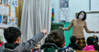 &Delta;&iota;&epsilon;&upsilon;&rho;&upsilon;&mu;έ&nu;&omicron; &omicron;&lambda;&omicron;ή&mu;&epsilon;&rho;&omicron; &sigma;&chi;&omicron;&lambda;&epsilon;ί&omicron;: &Xi;&epsilon;&kappa;ί&nu;&eta;&sigma;&alpha;&nu; &omicron;&iota; &epsilon;&gamma;&gamma;&rho;&alpha;&phi;έ&sigmaf;