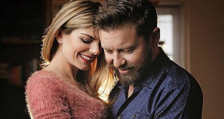 Δείτε το πρωτότυπο προσκλητήριο γάμου του Γ. Βαρδή | Η τρυφερή λεπτομέρεια και η Λήμνος