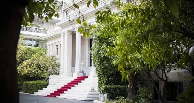 &Sigma;ή&mu;&epsilon;&rho;&alpha; &sigma;&tau;&iota;&sigmaf; 10:30 &pi;&alpha;&rho;&omicron;&upsilon;&sigma;&iota;ά&zeta;&epsilon;&iota; &eta; &kappa;&upsilon;&beta;έ&rho;&nu;&eta;&sigma;&eta; &tau;&omicron; &sigma;&chi;έ&delta;&iota;ό &tau;&eta;&sigmaf; &gamma;&iota;&alpha; &tau;&eta;&nu; &sigma;&tau;&epsilon;&gamma;&alpha;&sigma;&tau;&iota;&kappa;ή &pi;&omicron;&lambda;&iota;&tau;&iota;&kappa;ή | &Omicron;&iota; &beta;&alpha;&sigma;&iota;&kappa;&omicron;ί ά&xi;&omicron;&nu;&epsilon;&sigmaf;