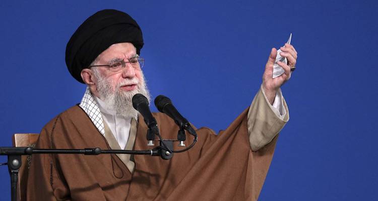 &laquo;&Omicron; &Chi;&alpha;&mu;&epsilon;&nu;&epsilon;ΐ &epsilon;ί&nu;&alpha;&iota; &nu;&epsilon;&kappa;&rho;ό&sigmaf; &kappa;&alpha;&iota; &eta; &sigma;&omicron;&rho;ό&sigmaf; &tau;&omicron;&upsilon; &beta;&rho;έ&theta;&eta;&kappa;&epsilon;&raquo;, &lambda;έ&nu;&epsilon; &Iota;&sigma;&rho;&alpha;&eta;&lambda;&iota;&nu;&omicron;ί &alpha;&xi;&iota;&omega;&mu;&alpha;&tau;&omicron;ύ&chi;&omicron;&iota; | &Epsilon;&delta;&epsilon;&iota;&xi;&alpha;&nu; &phi;&omega;&tau;&omicron;&gamma;&rho;&alpha;&phi;ί&alpha; &sigma;&tau;&omicron;&nu; &Nu;&epsilon;&tau;&alpha;&nu;&iota;ά&chi;&omicron;&upsilon; &kappa;&alpha;&iota; &tau;&omicron;&nu; &Tau;&rho;&alpha;&mu;&pi;