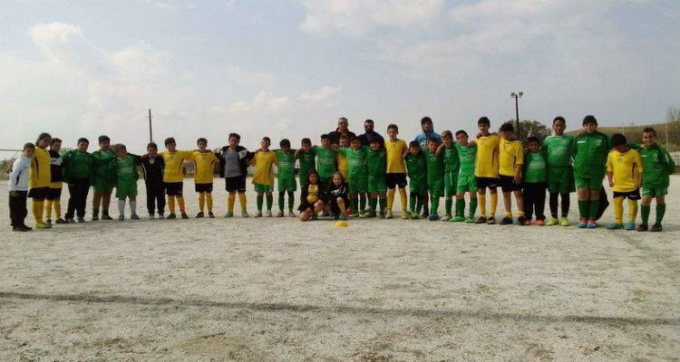 &Xi;&epsilon;&kappa;ί&nu;&eta;&sigma;&epsilon; &eta; &pi;&rho;&omicron;&epsilon;&tau;&omicron;&iota;&mu;&alpha;&sigma;ί&alpha; &gamma;&iota;&alpha; &tau;&omicron; &Pi;&rho;&omicron;&pi;&alpha;&iota;&delta;&iota;&kappa;ό &Pi;&rho;&omega;&tau;ά&theta;&lambda;&eta;&mu;&alpha; &laquo;&Lambda;ά&kappa;&eta;&sigmaf; &Pi;&omicron;&rho;&iota;ά&zeta;&eta;&sigmaf;&raquo; (photos)