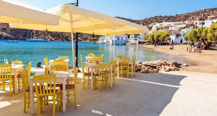 &Alpha;&iota;&sigma;&iota;ό&delta;&omicron;&xi;&alpha; &tau;&alpha; &mu;&eta;&nu;ύ&mu;&alpha;&tau;&alpha; &gamma;&iota;&alpha; &tau;&omicron;&nu; &Tau;&omicron;&upsilon;&rho;&iota;&sigma;&mu;ό, &tau;&iota; &kappa;ί&nu;&eta;&sigma;&eta; &pi;&rho;&omicron;&beta;&lambda;έ&pi;&epsilon;&tau;&alpha;&iota; -&Omicron;&iota; &epsilon;&kappa;&tau;&iota;&mu;ή&sigma;&epsilon;&iota;&sigmaf; &gamma;&iota;&alpha; &tau;&iota;&sigmaf; &alpha;&upsilon;&xi;ή&sigma;&epsilon;&iota;&sigmaf; &sigma;&tau;&alpha; &epsilon;&iota;&sigma;&iota;&tau;ή&rho;&iota;&alpha;