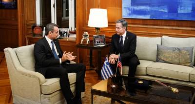 &Tau;&omicron; &delta;ί&omega;&rho;&omicron; &delta;&epsilon;ί&pi;&nu;&omicron; &Mu;&eta;&tau;&sigma;&omicron;&tau;ά&kappa;&eta;-&Mu;&pi;&lambda;ί&nu;&kappa;&epsilon;&nu;: &Eta;&gamma;&epsilon;&tau;&iota;&kappa;ό&sigmaf; &omicron; &rho;ό&lambda;&omicron;&sigmaf; &tau;&eta;&sigmaf; &Epsilon;&lambda;&lambda;ά&delta;&alpha;&sigmaf; &sigma;&tau;&eta;&nu; &pi;&epsilon;&rho;&iota;&omicron;&chi;ή, &tau;&iota; &epsilon;ί&pi;&alpha;&nu; &gamma;&iota;&alpha; &tau;&eta;&nu; &Tau;&omicron;&upsilon;&rho;&kappa;ί&alpha;