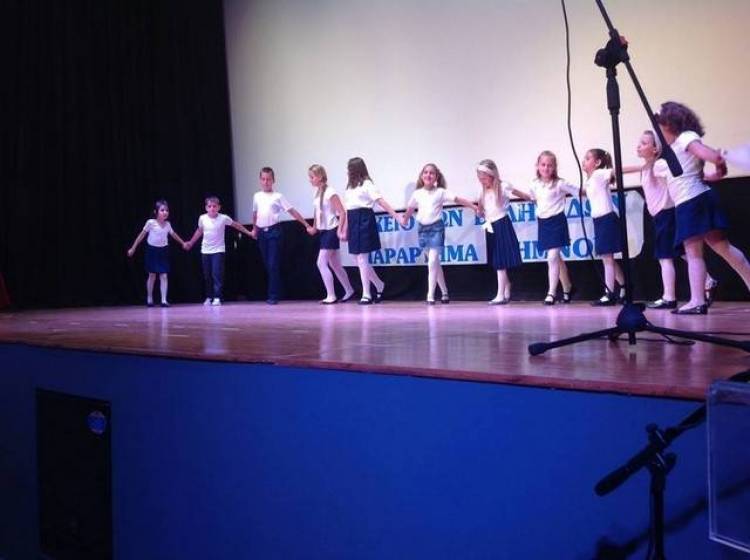 &Theta;&epsilon;&rho;&iota;&nu;ό &epsilon;&iota;&kappa;&alpha;&sigma;&tau;&iota;&kappa;ό &epsilon;&rho;&gamma;&alpha;&sigma;&tau;ή&rho;&iota; &alpha;&pi;ό &tau;&omicron; &Lambda;ύ&kappa;&epsilon;&iota;&omicron; &tau;&omega;&nu; &Epsilon;&lambda;&lambda;&eta;&nu;ί&delta;&omega;&nu; &Lambda;ή&mu;&nu;&omicron;&upsilon;