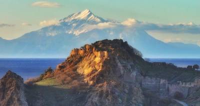 &Phi;&omega;&tau;ό: &Delta;&eta;&mu;ή&tau;&rho;&eta;&sigmaf; &Epsilon;&lambda;&epsilon;&upsilon;&theta;&epsilon;&rho;ά&kappa;&eta;&sigmaf;