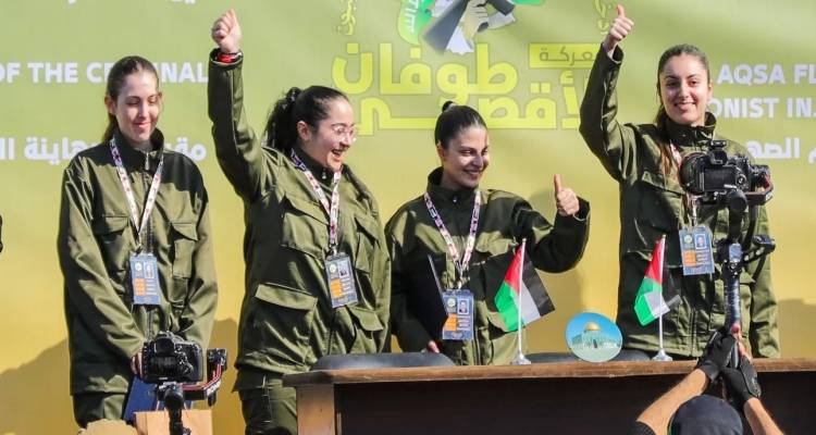 «Επέζησαν από την κόλαση» | Συγκίνηση στο Ισραήλ για τις στρατιωτίνες που απελευθερώθηκαν 1,5 χρόνο μετά