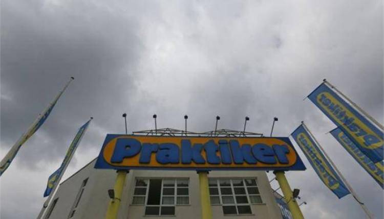 &Sigma;&tau;&alpha; &pi;&rho;ό&theta;&upsilon;&rho;&alpha; &pi;&tau;ώ&chi;&epsilon;&upsilon;&sigma;&eta;&sigmaf; &eta; Praktiker &sigma;&tau;&eta; &Gamma;&epsilon;&rho;&mu;&alpha;&nu;ί&alpha;
