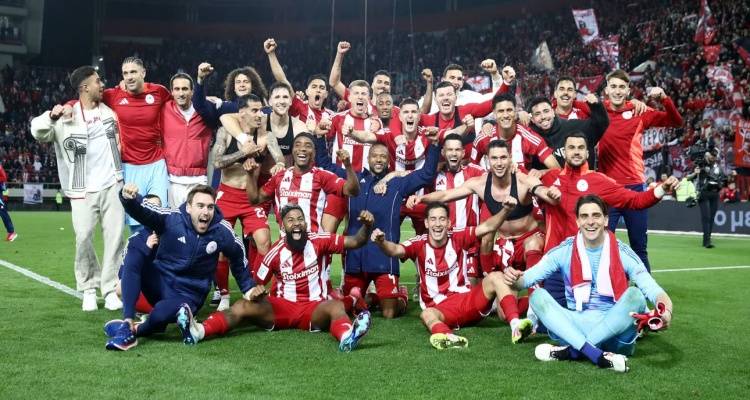 &Pi;&rho;&omega;&tau;&alpha;&theta;&lambda;&eta;&tau;ή&sigmaf; &Epsilon;&lambda;&lambda;ά&delta;&alpha;&sigmaf; &omicron; &Omicron;&lambda;&upsilon;&mu;&pi;&iota;&alpha;&kappa;ό&sigmaf;! | &Nu;ί&kappa;&eta;&sigma;&epsilon; 1-0 &tau;&eta;&nu; &Alpha;&Epsilon;&Kappa; &kappa;&alpha;&iota; &kappa;&alpha;&tau;έ&kappa;&tau;&eta;&sigma;&epsilon; &tau;&omicron; 48&omicron; &pi;&rho;&omega;&tau;ά&theta;&lambda;&eta;&mu;&alpha; &sigma;&tau;&eta;&nu; &iota;&sigma;&tau;&omicron;&rho;ί&alpha; &tau;&omicron;&upsilon;