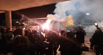 &Epsilon;&nu;&tau;&upsilon;&pi;&omega;&sigma;&iota;&alpha;&kappa;ή &upsilon;&pi;&omicron;&delta;&omicron;&chi;ή &gamma;&iota;&alpha; &tau;&eta;&nu; &gamma;&upsilon;&nu;&alpha;&iota;&kappa;&epsilon;ί&alpha; &omicron;&mu;ά&delta;&alpha; &pi;&omicron;&delta;&omicron;&sigma;&phi;&alpha;ί&rho;&omicron;&upsilon; &tau;&eta;&sigmaf; &Alpha;&Epsilon;&Kappa; &sigma;&tau;&eta; &Lambda;ή&mu;&nu;&omicron;