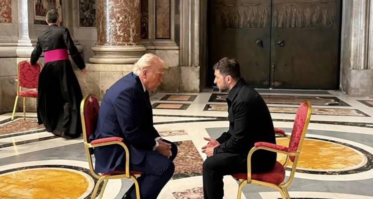 Τραμπ: Έτοιμος ο Ζελένσκι να αφήσει την Κριμαία στη Ρωσία -«Να κάνει κατάπαυση και να υπογράψει ο Πούτιν»