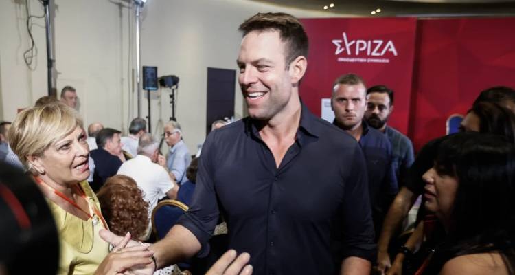 &Sigma;&Upsilon;&Rho;&Iota;&Zeta;&Alpha;: &Sigma;ή&mu;&epsilon;&rho;&alpha; &eta; &Pi;&omicron;&lambda;&iota;&tau;&iota;&kappa;ή &Gamma;&rho;&alpha;&mu;&mu;&alpha;&tau;&epsilon;ί&alpha; -&Kappa;&alpha;&iota; &eta; &Delta;&omicron;ύ&rho;&omicron;&upsilon; &tau;&omicron; &sigma;&kappa;έ&phi;&tau;&epsilon;&tau;&alpha;&iota; &gamma;&iota;&alpha; &upsilon;&pi;&omicron;&psi;ή&phi;&iota;&alpha;, &tau;&iota; &theta;&alpha; &kappa;ά&nu;&epsilon;&iota; &omicron; &Kappa;&alpha;&sigma;&sigma;&epsilon;&lambda;ά&kappa;&eta;&sigmaf;, ό&lambda;&omicron; &tau;&omicron; &pi;&alpha;&rho;&alpha;&sigma;&kappa;ή&nu;&iota;&omicron;