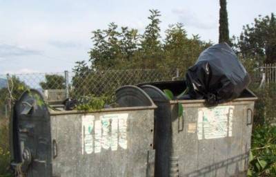 Έρχονται πρόστιμα για χόρτα στους κάδους της Λήμνου
