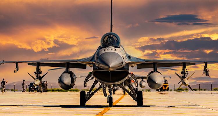 &Epsilon;&Kappa;&Tau;&Alpha;&Kappa;&Tau;&Omicron;: &Kappa;&alpha;&tau;έ&pi;&epsilon;&sigma;&epsilon; F-16 &sigma;&tau;&eta; &nu;ή&sigma;&omicron; &Psi;&alpha;&theta;&omicron;ύ&rho;&alpha; | &Sigma;&eta;&kappa;ώ&theta;&eta;&kappa;&epsilon; Super Puma &alpha;&pi;ό &tau;&eta; &Lambda;ή&mu;&nu;&omicron; &gamma;&iota;&alpha; &tau;&omicron;&nu; &epsilon;&nu;&tau;&omicron;&pi;&iota;&sigma;&mu;ό &tau;&omicron;&upsilon; &chi;&epsilon;&iota;&rho;&iota;&sigma;&tau;ή