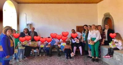 &Pi;. &Kappa;&upsilon;&rho;&iota;&alpha;&zeta;ή&sigmaf;: &Sigma;&alpha;&nu; ά&lambda;&lambda;&omicron;&sigmaf; &Alpha;&eta; &Beta;&alpha;&sigma;ί&lambda;&eta;&sigmaf; &gamma;&iota;&alpha; &tau;&alpha; &pi;&alpha;&iota;&delta;&iota;ά &tau;&omicron;&upsilon; &Epsilon;&iota;&delta;&iota;&kappa;&omicron;ύ &Kappa;&alpha;&lambda;&lambda;&iota;&theta;έ&alpha;&sigmaf;