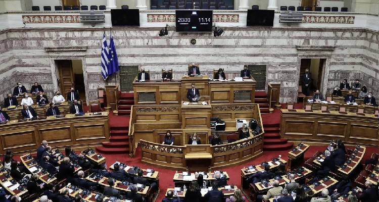 &Sigma;&tau;&iota;&sigmaf; 11:00 &eta; &mu;ά&chi;&eta; &sigma;&tau;&eta; &Beta;&omicron;&upsilon;&lambda;ή &gamma;&iota;&alpha; &tau;&iota;&sigmaf; &pi;&alpha;&rho;&alpha;&kappa;&omicron;&lambda;&omicron;&upsilon;&theta;ή&sigma;&epsilon;&iota;&sigmaf; | &Alpha;&nu;&tau;&epsilon;&pi;ί&theta;&epsilon;&sigma;&eta; &kappa;&alpha;&iota; &alpha;&pi;&alpha;&nu;&tau;ή&sigma;&epsilon;&iota;&sigmaf; &alpha;&pi;ό &Mu;&eta;&tau;&sigma;&omicron;&tau;ά&kappa;&eta;, &epsilon;&kappa;&lambda;&omicron;&gamma;έ&sigmaf; &theta;&alpha; &zeta;&eta;&tau;ή&sigma;&epsilon;&iota; &omicron; &Tau;&sigma;ί&pi;&rho;&alpha;&sigmaf;