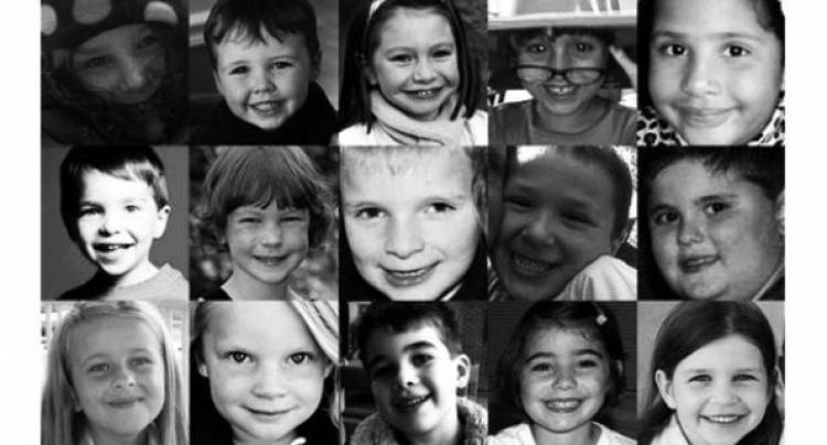 &Sigma;&upsilon;&mu;&psi;&eta;&phi;ί&zeta;&omicron;&nu;&tau;&alpha;&sigmaf; &theta;&alpha;&nu;ά&tau;&omicron;&upsilon;&sigmaf;