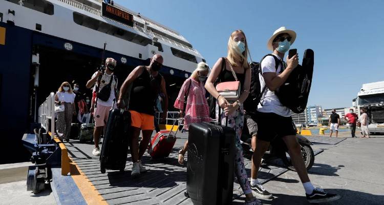Η Ελλάδα ανοίγει πανιά από σήμερα στον τουρισμό: Πώς θα υποδεχόμαστε τους τουρίστες | Ποιες είναι οι 5 «ζώνες άμυνας»