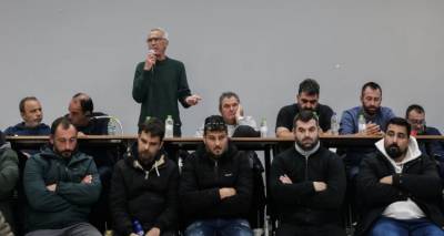 &Alpha;&gamma;&rho;ό&tau;&epsilon;&sigmaf;: &Omicron;&iota; &laquo;&sigma;&kappa;&lambda;&eta;&rho;&omicron;ί&raquo; &tau;&omega;&nu; &mu;&pi;&lambda;ό&kappa;&omega;&nu; &epsilon;ί&pi;&alpha;&nu; &laquo;&nu;&alpha;&iota;&raquo; &sigma;&epsilon; &sigma;&upsilon;&nu;ά&nu;&tau;&eta;&sigma;&eta; &mu;&epsilon; &Mu;&eta;&tau;&sigma;&omicron;&tau;ά&kappa;&eta; |&Chi;&omega;&rho;ί&sigmaf; &sigma;&upsilon;&lambda;&lambda;&alpha;&lambda;&eta;&tau;ή&rho;&iota;&omicron; &kappa;&alpha;&iota; &kappa;&lambda;&epsilon;&iota;&sigma;&tau;&omicron;ύ&sigmaf; &delta;&rho;ό&mu;&omicron;&upsilon;&sigmaf;