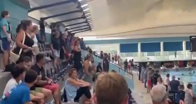 Σάλος στη Χίο: Τραμπούκισαν 13χρονα σε αγώνα πόλο | «Να πάνε στον πάτο», έγραψε ο γ.γ. του δήμου [βίντεο]