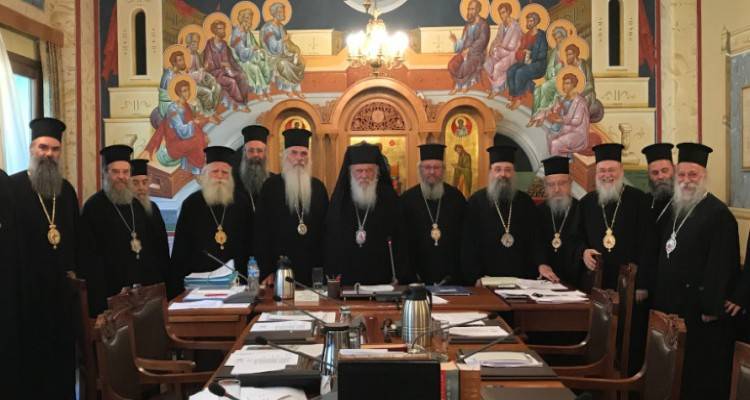 &Iota;&epsilon;&rho;ά &Sigma;ύ&nu;&omicron;&delta;&omicron;&sigmaf;: &Omicron; &kappa;&omicron;&rho;&omega;&nu;&omicron;ϊό&sigmaf; &delta;&epsilon;&nu; &mu;&epsilon;&tau;&alpha;&delta;ί&delta;&epsilon;&tau;&alpha;&iota; &mu;&epsilon; &tau;&eta; &Theta;&epsilon;ί&alpha; &Kappa;&omicron;&iota;&nu;&omega;&nu;ί&alpha; | &Omicron;&iota; &epsilon;&upsilon;&pi;&alpha;&theta;&epsilon;ί&sigmaf; &omicron;&mu;ά&delta;&epsilon;&sigmaf; &nu;&alpha; &mu;&epsilon;ί&nu;&omicron;&upsilon;&nu; &sigma;&pi;ί&tau;&iota;