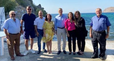 &Alpha;&lambda;&kappa;&iota;&beta;&iota;ά&delta;&eta;&sigmaf; &Sigma;&tau;&epsilon;&phi;&alpha;&nu;ή&sigmaf;: &Omicron;&lambda;&omicron;&kappa;&lambda;ή&rho;&omega;&sigma;&epsilon; &tau;&eta;&nu; &pi;&epsilon;&rho;&iota;&omicron;&delta;&epsilon;ί&alpha; &tau;&omicron;&upsilon; &sigma;&tau;&eta; &Lambda;ή&mu;&nu;&omicron;