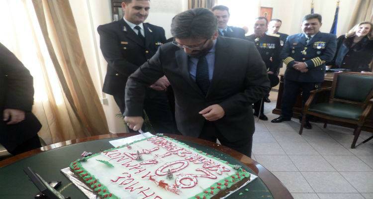 Ο Δήμος Λήμνου κόβει την πρωτοχρονιάτικη πίτα του