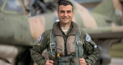 &Alpha;&pi;ί&sigma;&tau;&epsilon;&upsilon;&tau;&eta; &tau;&rho;&alpha;&gamma;&omega;&delta;ί&alpha; &sigma;&tau;&eta;&nu; &Kappa;&alpha;&lambda;&alpha;&mu;ά&tau;&alpha;: &Eta; &sigma;ύ&zeta;&upsilon;&gamma;&omicron;&sigmaf; &kappa;&alpha;&iota; &tau;&alpha; &delta;ύ&omicron; &pi;&alpha;&iota;&delta;&iota;ά &tau;&omicron;&upsilon; &pi;&iota;&lambda;ό&tau;&omicron;&upsilon; &pi;&alpha;&rho;&alpha;&kappa;&omicron;&lambda;&omicron;&upsilon;&theta;&omicron;ύ&sigma;&alpha;&nu; &tau;&eta; &mu;&omicron;&iota;&rho;&alpha;ί&alpha; &pi;&tau;ή&sigma;&eta;