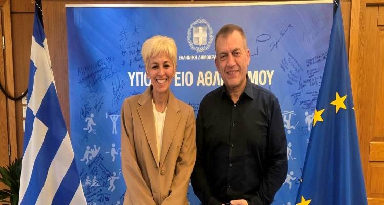 &Sigma;&tau;&omicron; &gamma;&rho;&alpha;&phi;&epsilon;ί&omicron; &tau;&omicron;&upsilon; &Gamma;&iota;ά&nu;&nu;&eta; &Beta;&rho;&omicron;ύ&tau;&sigma;&eta; &eta; &Pi;&rho;ό&epsilon;&delta;&rho;&omicron;&sigmaf; &tau;&eta;&sigmaf; &Eta;&phi;&alpha;&iota;&sigma;&tau;ί&alpha;&sigmaf; | &Sigma;&tau;&omicron; &epsilon;&pi;ί&kappa;&epsilon;&nu;&tau;&rho;&omicron; &eta; &alpha;&nu;&alpha;&beta;ά&theta;&mu;&iota;&sigma;&eta; &tau;&omicron;&upsilon; &gamma;&eta;&pi;έ&delta;&omicron;&upsilon;