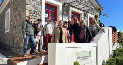 Ά&gamma;&iota;&omicron;&sigmaf; &Epsilon;&upsilon;&sigma;&tau;&rho;ά&tau;&iota;&omicron;&sigmaf;: &Mu;&iota;&alpha; &iota;&sigma;&tau;&omicron;&rho;&iota;&kappa;ή &pi;&epsilon;&rho;&iota;ή&gamma;&eta;&sigma;&eta; &alpha;&pi;ό &tau;&eta;&nu; &epsilon;&xi;&omicron;&rho;ί&alpha; &sigma;&tau;&eta; &delta;&eta;&mu;&omicron;&kappa;&rho;&alpha;&tau;&iota;&kappa;ή &mu;&nu;ή&mu;&eta; &ndash; &Eta; &alpha;&nu;ά&lambda;&upsilon;&sigma;&eta; &tau;&omicron;&upsilon; &epsilon;&kappa;&pi;&alpha;&iota;&delta;&epsilon;&upsilon;&tau;&iota;&kappa;&omicron;ύ &Chi;&rho;ή&sigma;&tau;&omicron;&upsilon; &Pi;ά&tau;&sigma;&eta;
