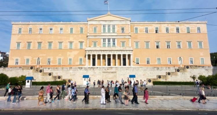 &Mu;&epsilon;&iota;ώ&theta;&eta;&kappa;&alpha;&nu; &kappa;&alpha;&tau;ά 2,6 &delta;&iota;&sigma;. &epsilon;&upsilon;&rho;ώ &omicron;&iota; &nu;έ&epsilon;&sigmaf; &lambda;&eta;&xi;&iota;&pi;&rho;ό&theta;&epsilon;&sigma;&mu;&epsilon;&sigmaf; &omicron;&phi;&epsilon;&iota;&lambda;έ&sigmaf; &tau;&omega;&nu; &nu;&omicron;&iota;&kappa;&omicron;&kappa;&upsilon;&rho;&iota;ώ&nu; | &Alpha;&nu;&alpha;&lambda;&upsilon;&tau;&iota;&kappa;ά &tau;&alpha; &sigma;&tau;&omicron;&iota;&chi;&epsilon;ί&alpha;