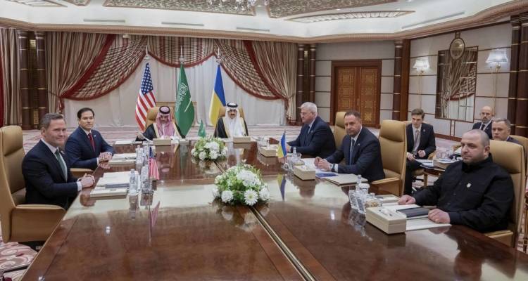 Σκληρές διαπραγματεύσεις ΗΠΑ-Ουκρανίας: Ο Ρούμπιο ζητά από το Κίεβο να κάνει εδαφικές παραχωρήσεις