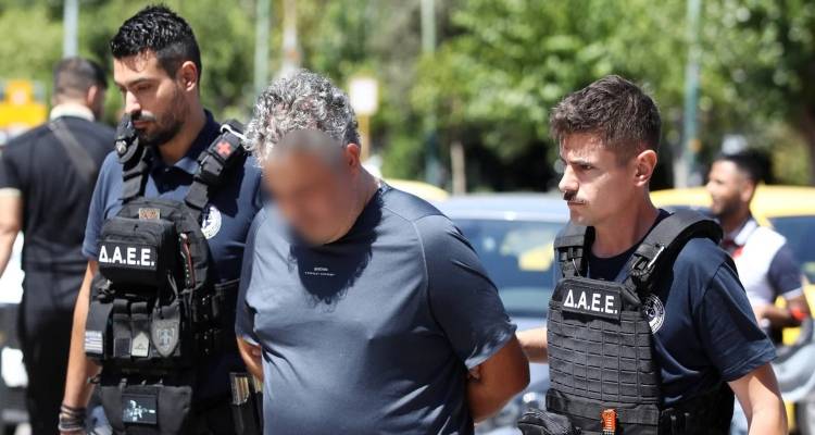 Παλλήνη: «Εθισμένος στον τζόγο» ο υπάλληλος που κατηγορείται για εμπρησμούς -«Όταν έχανα έβαζα φωτιές»