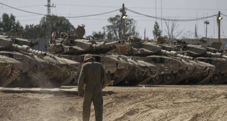 Η πρώτη απευθείας προειδοποίηση Μπάιντεν στο Ισραήλ: Τέλος οι παραδόσεις όπλων αν εισβάλετε στη Ράφα