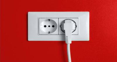 &Lambda;ή&mu;&nu;&omicron;&sigmaf;: &Mu;έ&sigma;&omega; &Epsilon;&Sigma;&Pi;&Alpha; &eta; &tau;&omicron;&pi;&omicron;&theta;έ&tau;&eta;&sigma;&eta; έ&xi;&upsilon;&pi;&nu;&omega;&nu; &mu;&epsilon;&tau;&rho;&eta;&tau;ώ&nu; &eta;&lambda;&epsilon;&kappa;&tau;&rho;&iota;&kappa;ή&sigmaf; &epsilon;&nu;έ&rho;&gamma;&epsilon;&iota;&alpha;&sigmaf;