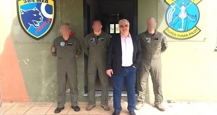 &Lambda;ή&mu;&nu;&omicron;&sigmaf;: &Tau;&eta;&nu; 130 &Sigma;.&Mu; &kappa;&alpha;&iota; &tau;&alpha; Super Puma &epsilon;&pi;&iota;&sigma;&kappa;έ&phi;&theta;&eta;&kappa;&epsilon; &omicron; &nu;έ&omicron;&sigmaf; &Delta;&iota;&omicron;&iota;&kappa;&eta;&tau;ή&sigmaf; &tau;&omicron;&upsilon; &Nu;&omicron;&sigma;&omicron;&kappa;&omicron;&mu;&epsilon;ί&omicron;&upsilon; &Delta;. &Mu;ά&nu;&omicron;&sigmaf;