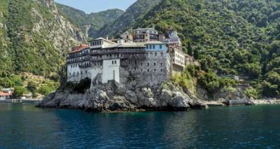 Επιφυλακτικοί οι σεισμολόγοι για τα 5,3 Ρίχτερ στο Άγιο Όρος | Αυτοψία σε κτίρια, σε επιφυλακή η ΕΜΑΚ